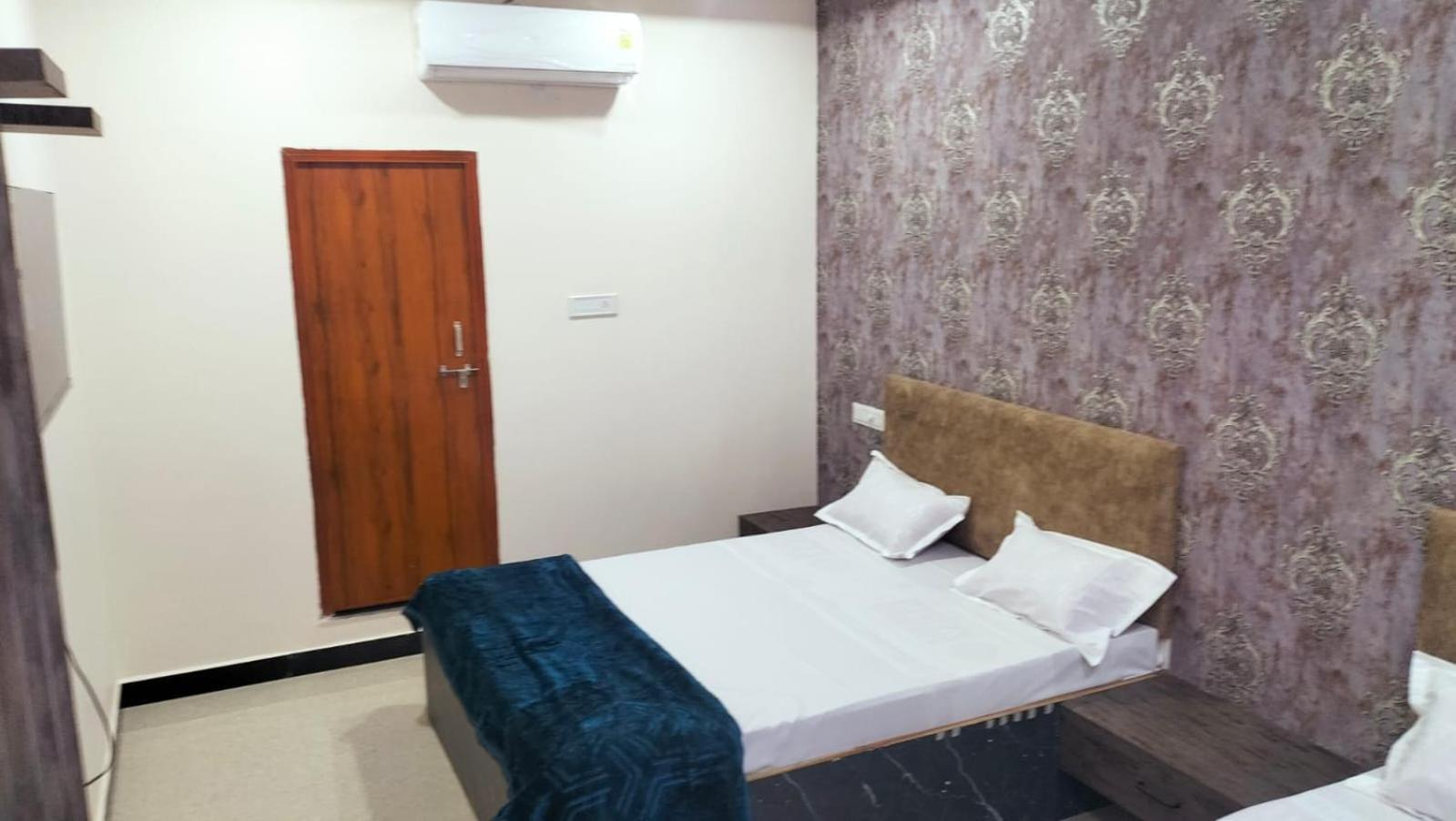 Hotel Somnath Inn Ujjain Exterior foto