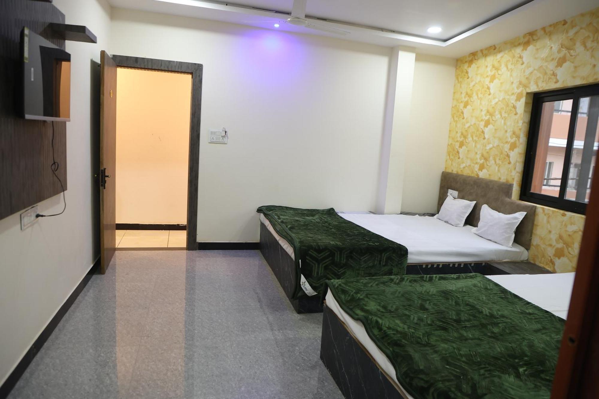 Hotel Somnath Inn Ujjain Habitación foto